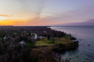 Suurupi-Lighthouse-Front